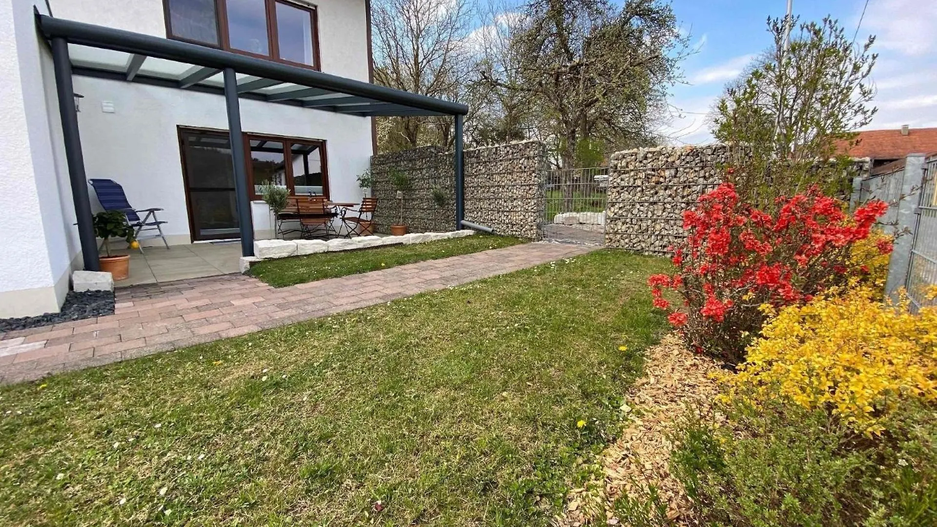 Helle Ferienwohnung In Oberfellendorf Mit Terrasse, Grill Und Garten 0*,  Germany